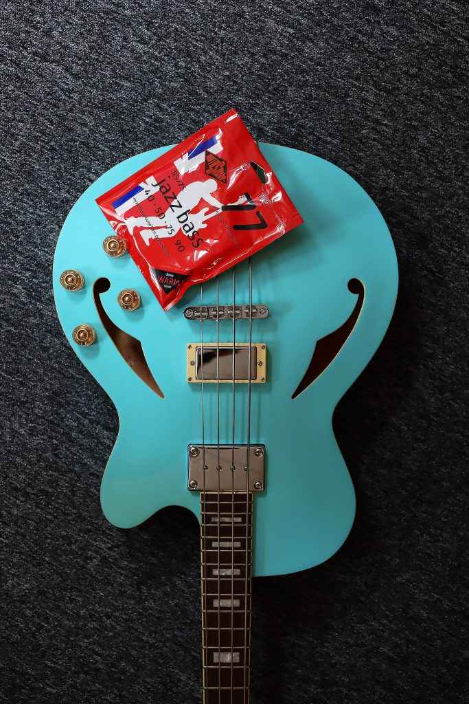 Rotosound 77 bass deals strings